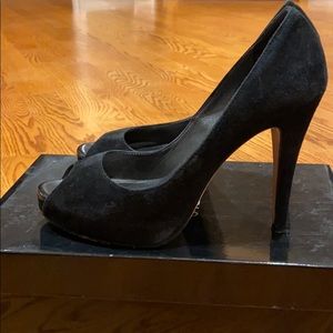 Black Saks Fifth Avenue Heels
